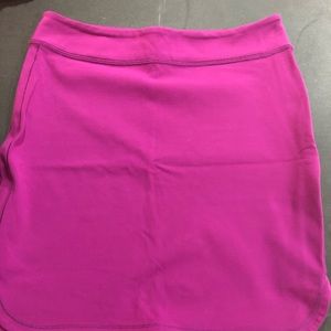 Lululemon fuchsia skirt